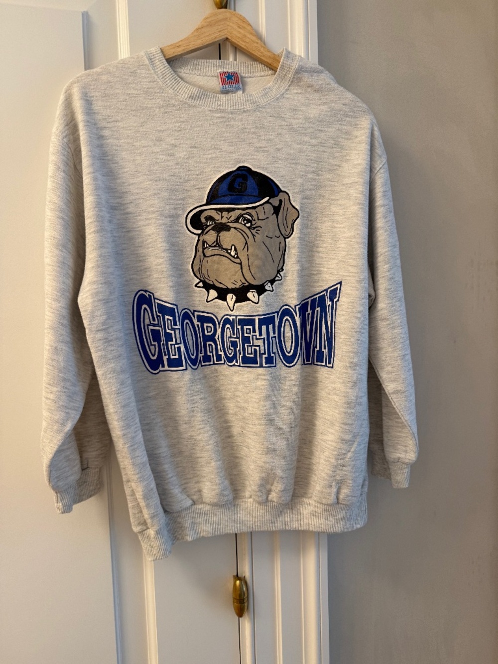 Vintage Georgetown sweatshirt size L